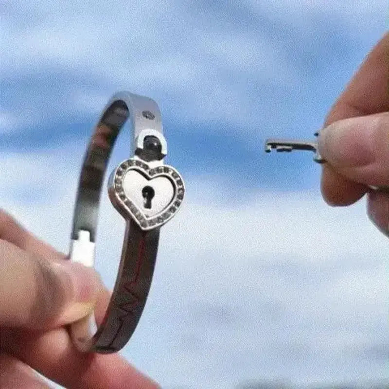 100 Languages I Love You Heart Lock & Key Set