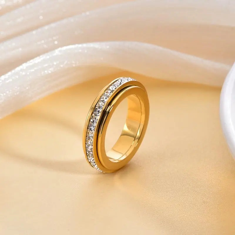 18K Gold Plated Zircon Ring ⭐