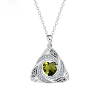 8. August / Peridot