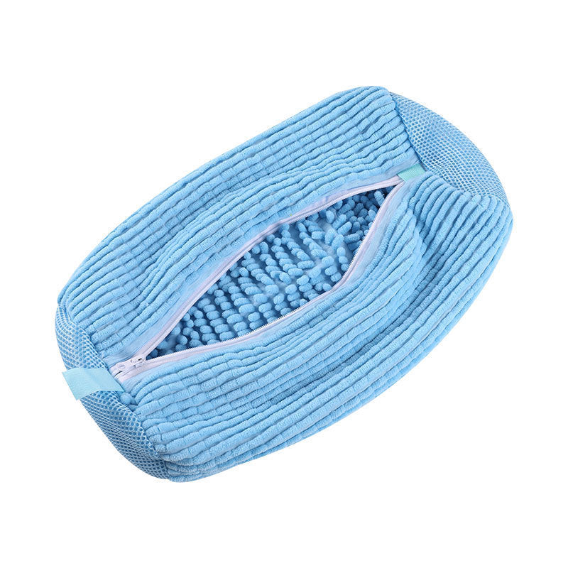 No-Scrub Sneaker Washing Bag