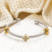 Radiant Cross Cuff – Silver