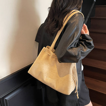 Women’s Retro Drawstring Large-Capacity Tote Bag
