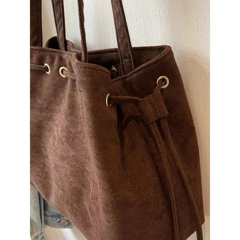 Women’s Retro Drawstring Large-Capacity Tote Bag