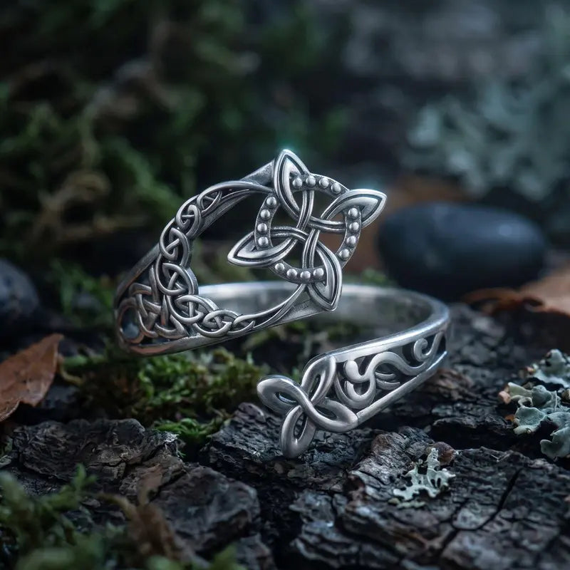 925 Sterling Silver Celtic Witch’s Knot Ring