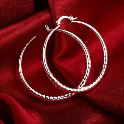 Diamond-Cut Hoop Earrings for Women – Elegant, Sparkling