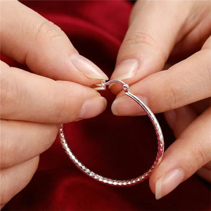Diamond-Cut Hoop Earrings for Women – Elegant, Sparkling