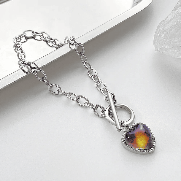 MoodShift Color-Changing Heart Necklace & Bracelet Set