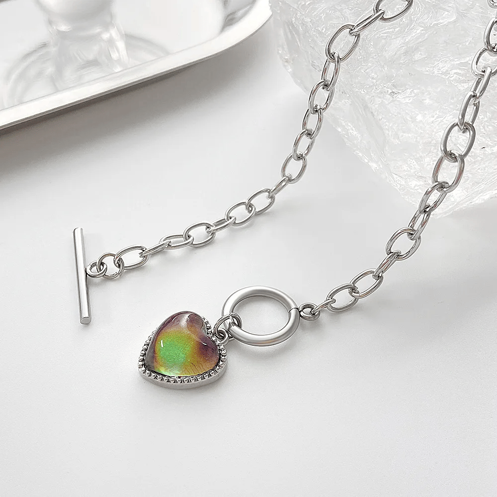 MoodShift Color-Changing Heart Necklace & Bracelet Set